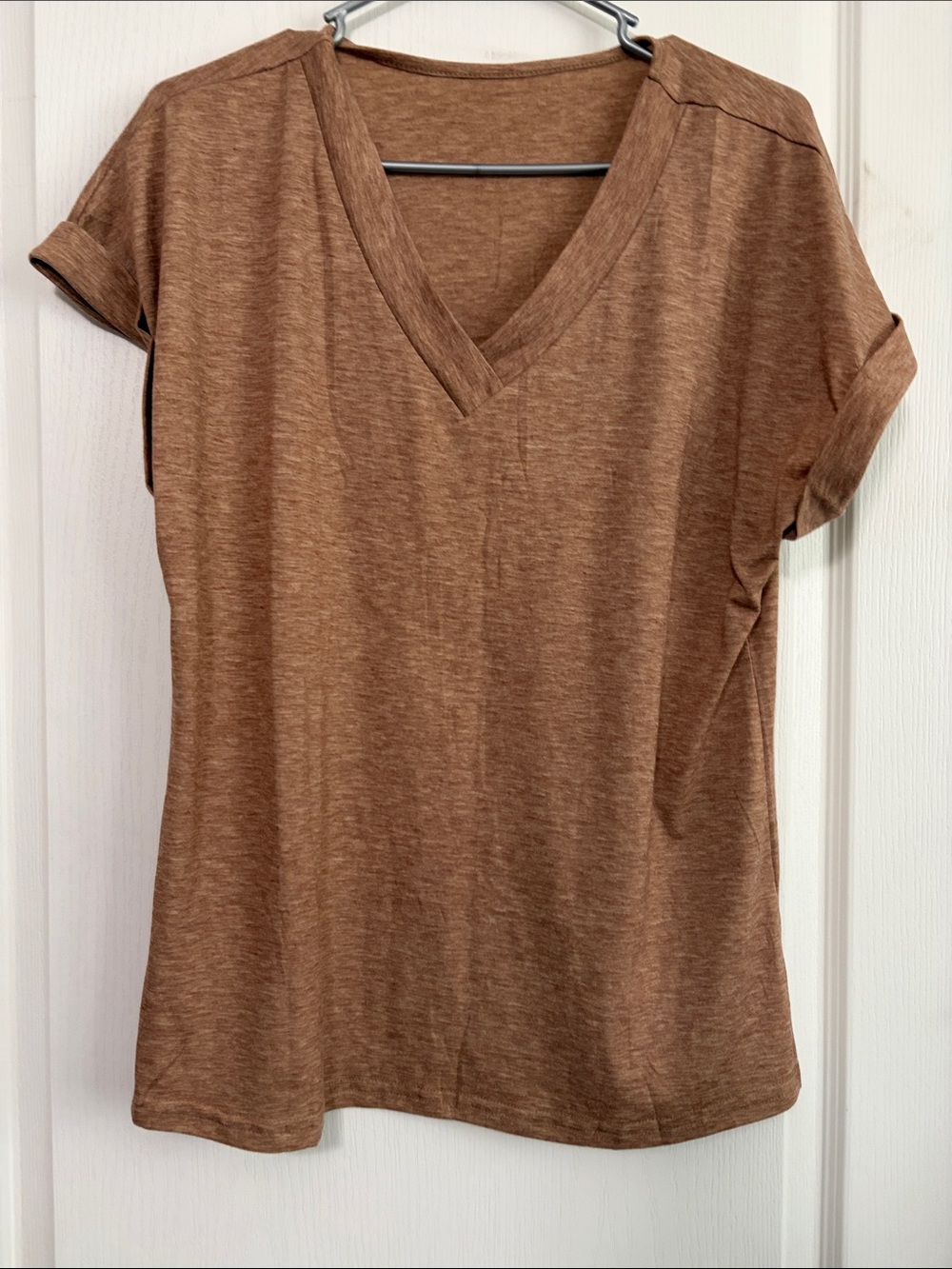 Women’s V-Neck Short Sleeve Top in Brown